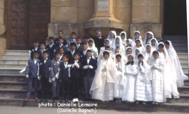 Devant Saint Charles avec l'abbé Lecoq en 1963 .