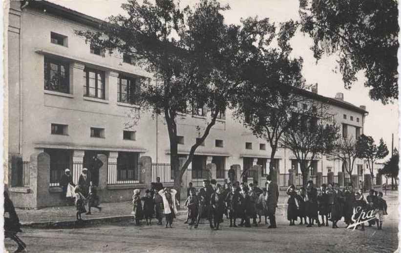 Ecoles, groupe scolaire,...