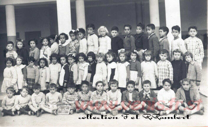 1951-52 : classe de mme Sayen : cours préparatoire.