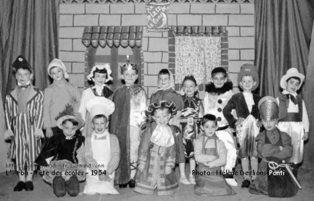 Fêtes des écoles - mars 1954
