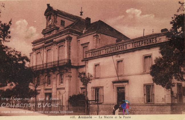 la mairie et la poste