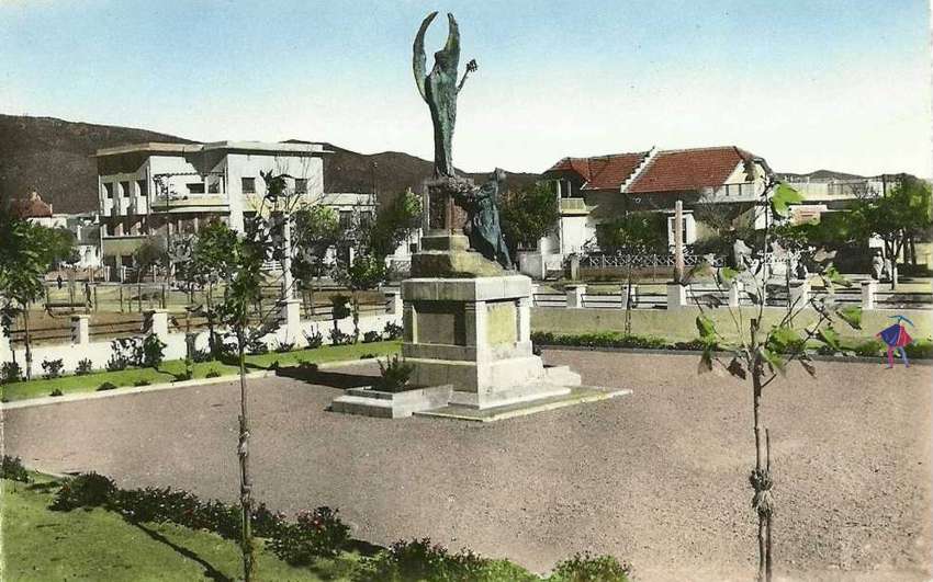 batna,le monument aux morts