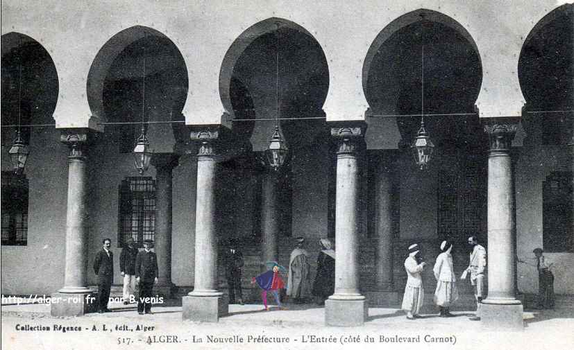 La nouvelle préfecture - entrée côté boulevard Carnot