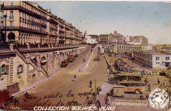 Alger, le boulevard de la République