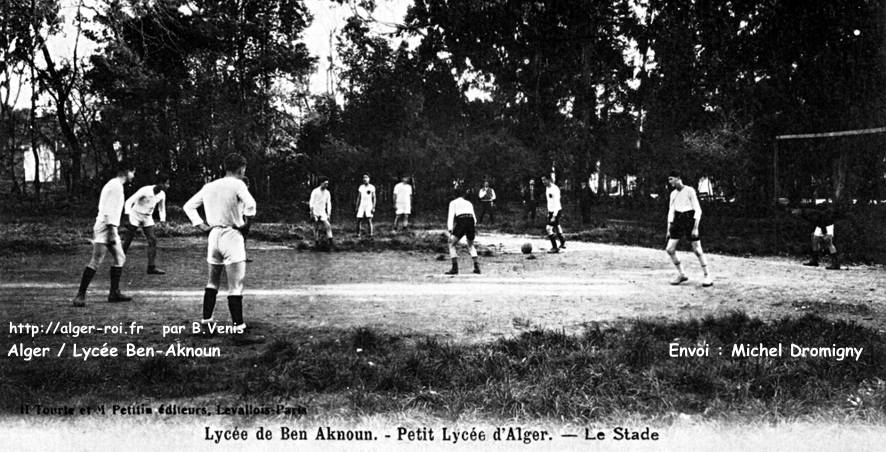 Vue générale du Stade de Lycée de Ben Aknoun vers 1947-1948