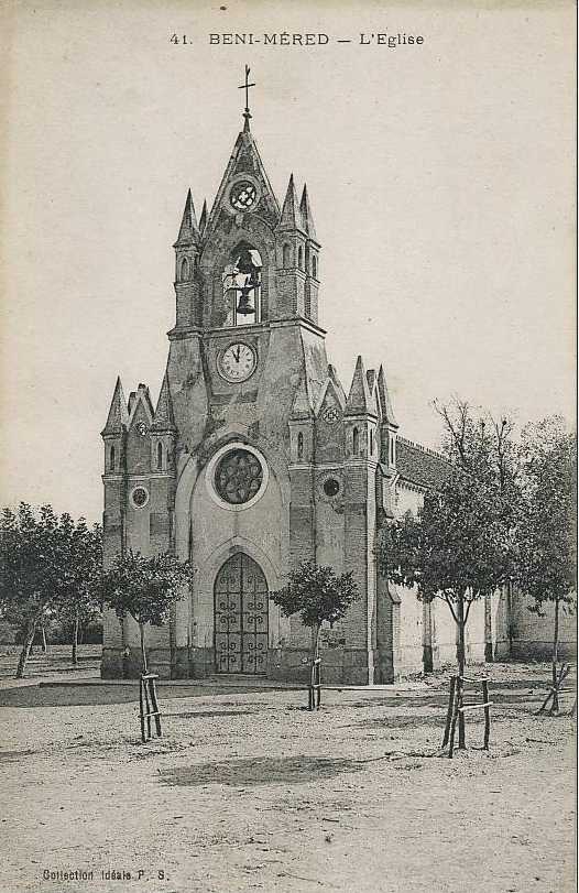 Beni-mered,l'eglise,son clocher, ses cloches