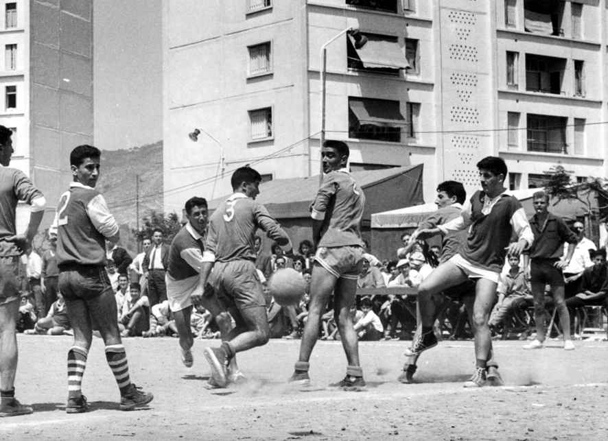 Cité des Eucalyptus en juin 1960 .