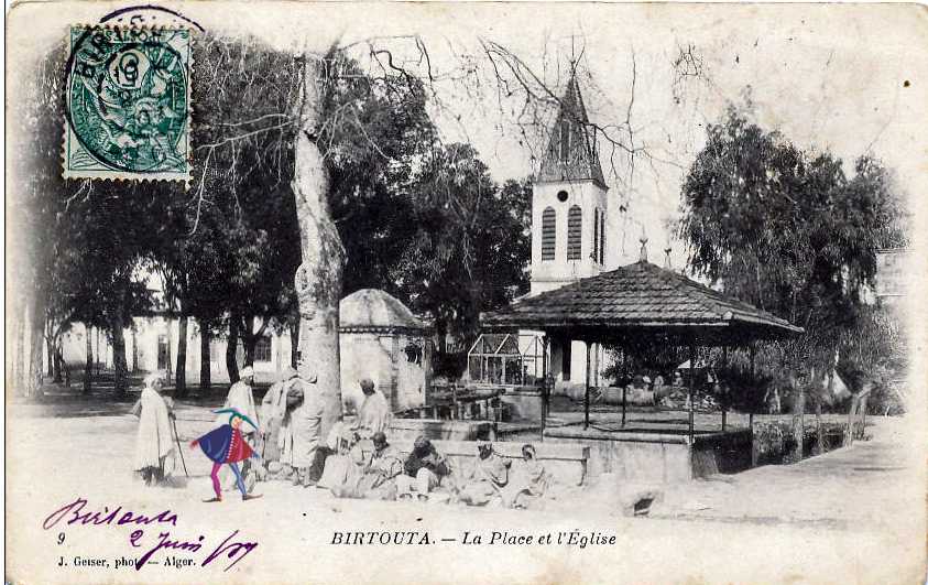 LA PLACE et l'EGLISE