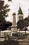 Eglise et monument aux Morts