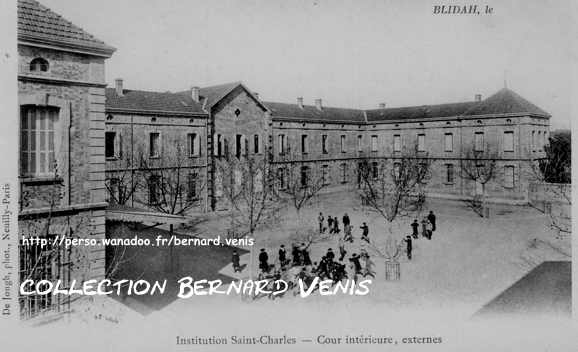 Institution Saint Charles, cour intérieure, les externes