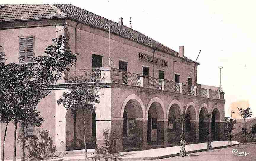 bordj-bou-arreridj,l'hotel de ville