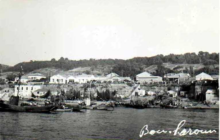 bou-haroun,pres de castiglione,bateaux dans le port