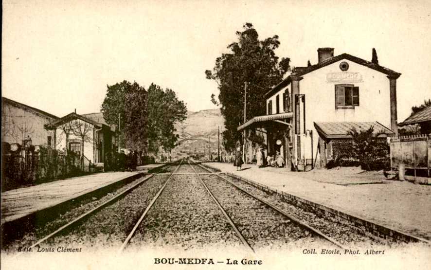 2.- la gare