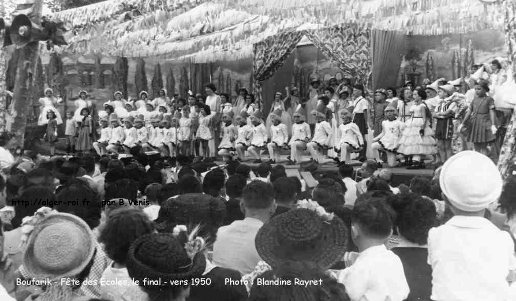 Le final de la fête des Écoles, 1950? 