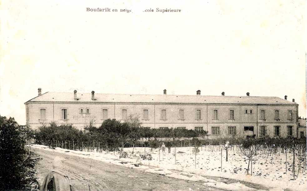 Boufarik,ecole supeieure sous la neige