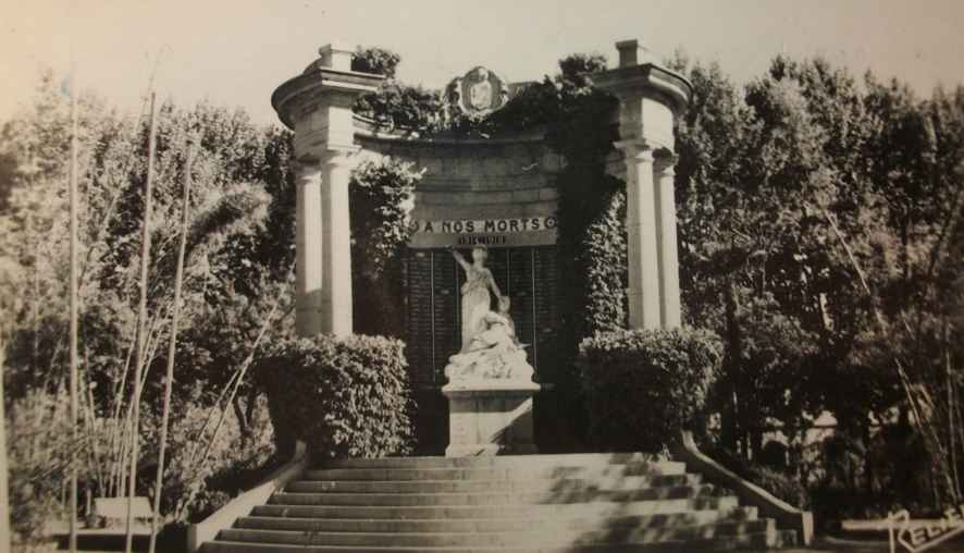 Le Monument aux Morts