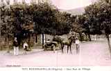 Une rue du village,bougainville