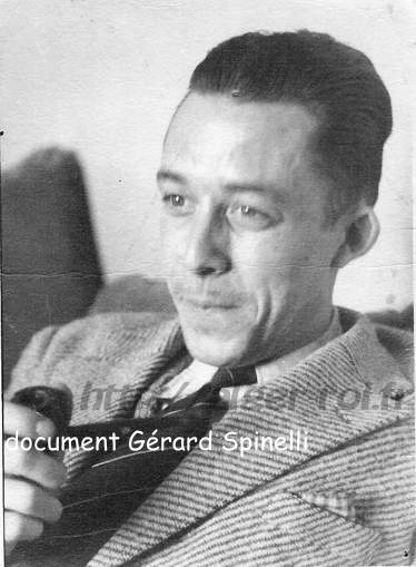 camus et sa pipe