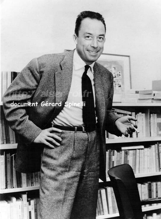 le sourire de camus