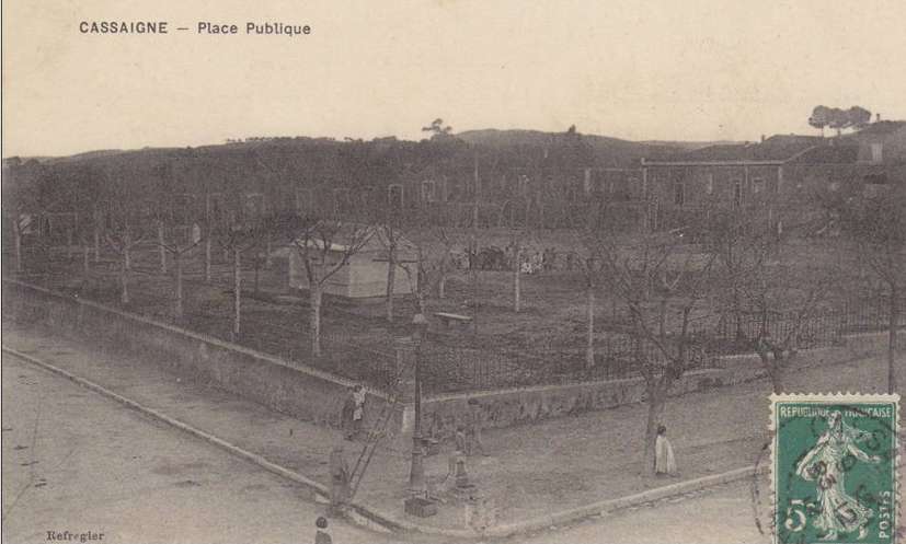 Cassaigne,la place publique