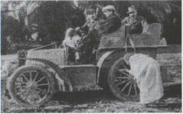 a Panhard et Levassor des frères de Crawhez,