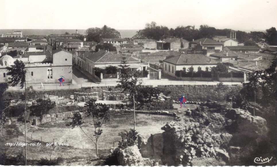 Cherchell Césarée,vue de la ville et theatre romain