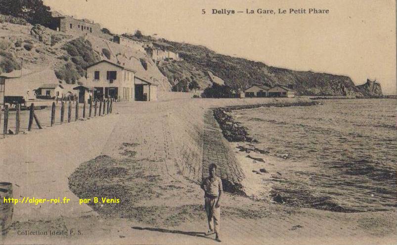 La gare, le petit phare