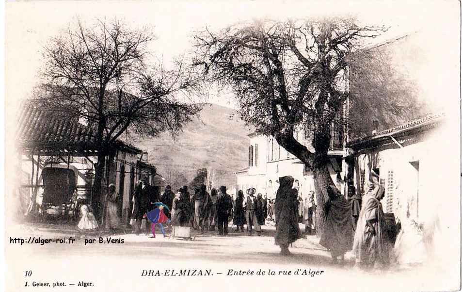 Entrée de la rue d'Alger