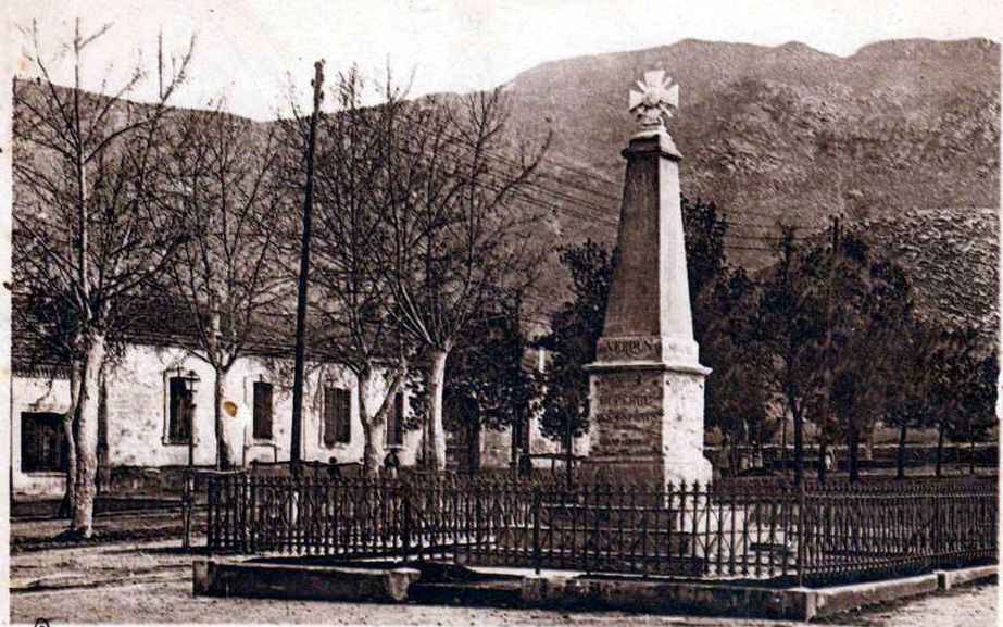 Le monument aux morts