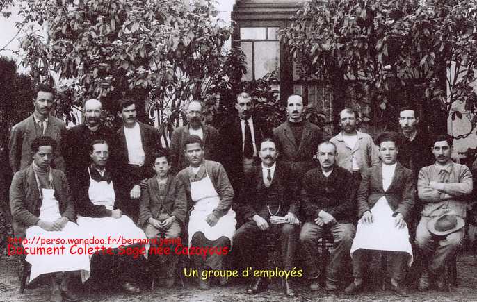 Un groupe d'employés