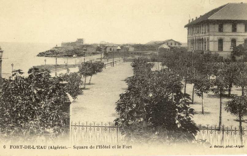 Square de l'Hôtel et le fort