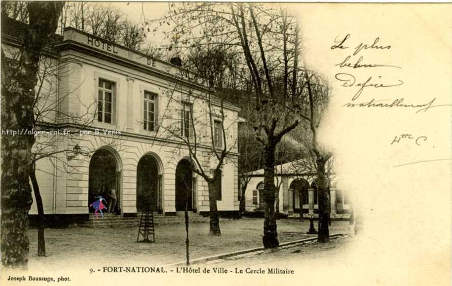 HOTEL de VILLE et CERCLE MILITAIRE