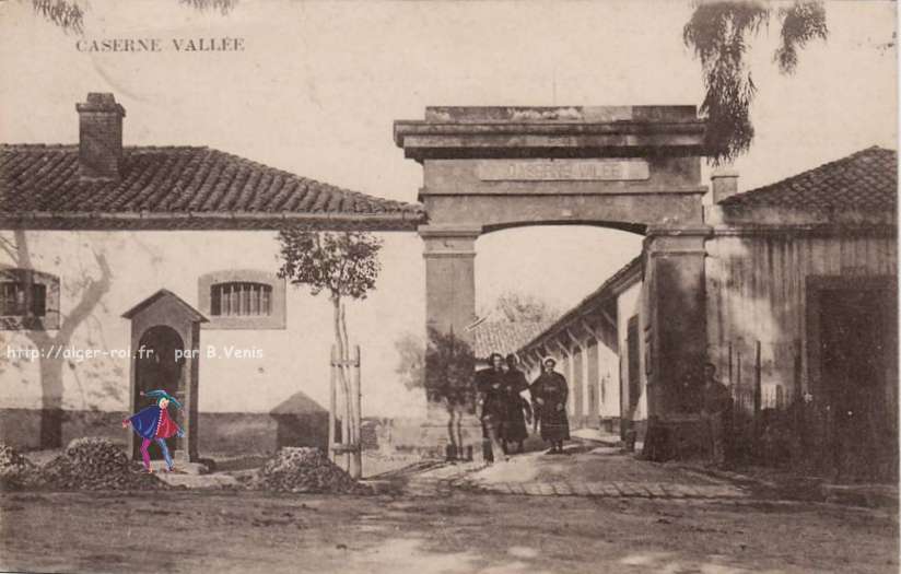 le boulevard Guillemin, anciennement général Farre, caserne valee