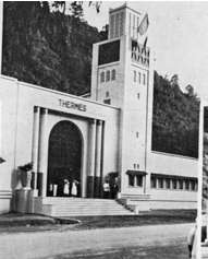 L'entrée principale des thermes