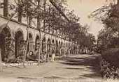 rue Hoche et pavillon des blessés