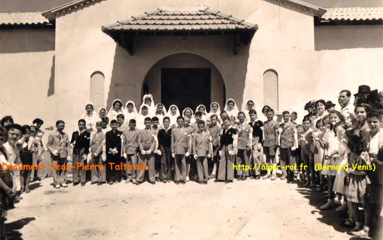 Communion à Notre Dame de Lourdes, 1951?