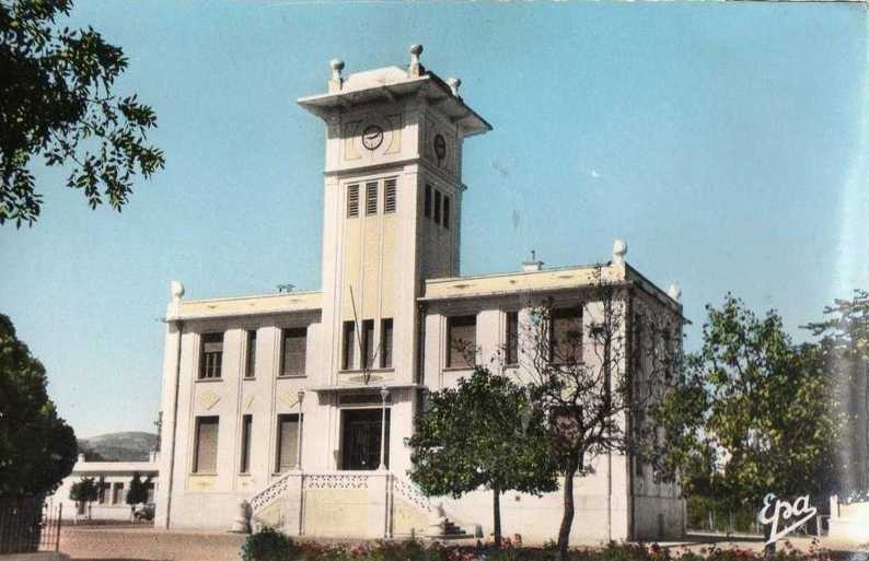 les issers,la mairie,l'hotel de ville