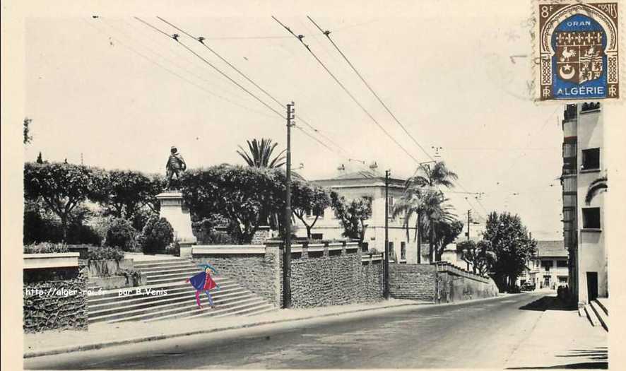 kouba,statue du general margueritte et gendarmerie;