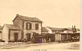 La gare et un train