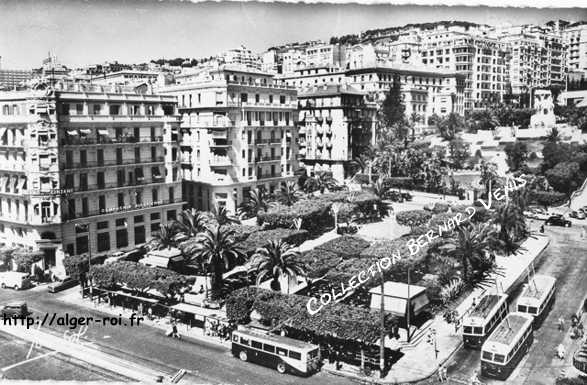 Boulevard Laferrière - l'arrêt des trolleys