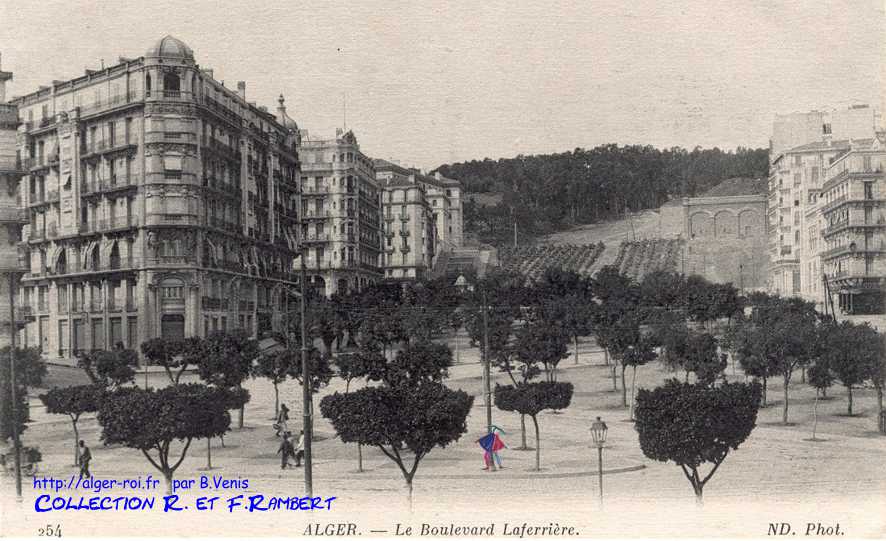 square la ferrière et le bastion XIII,vue generale