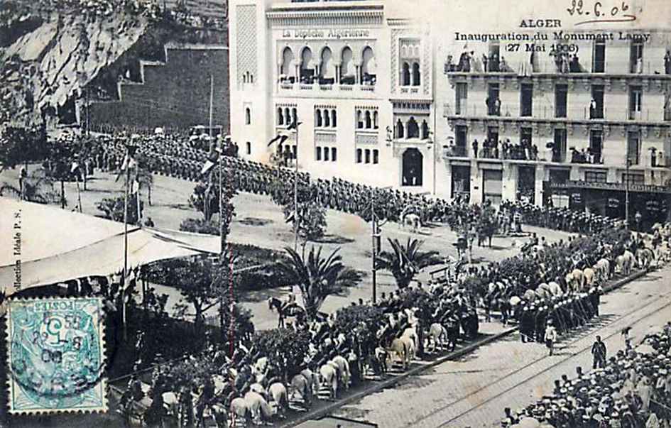 Inauguration du monument du commandant Lamy 