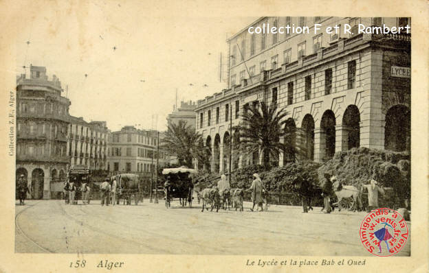 Sont-ce les transports pris, à l'époque, par les lycéens ? 