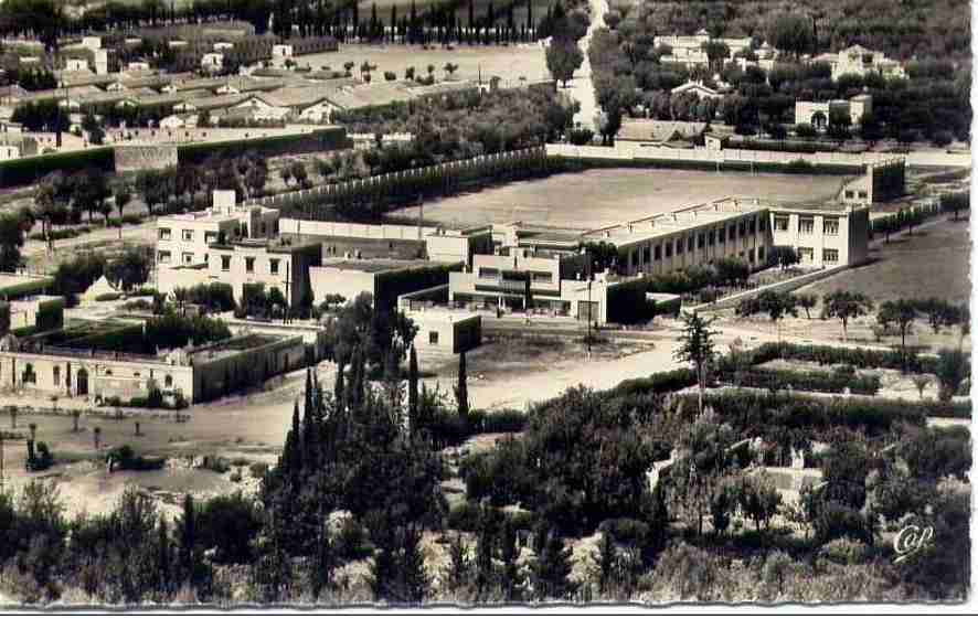 marnia,vue aerienne du stade et des ecoles