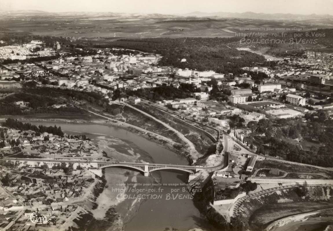 30-41 : ORLEANSVILLE, vue aérienne