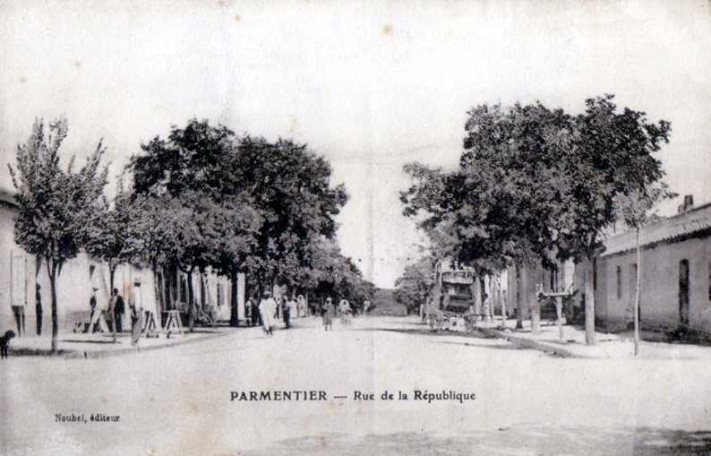 LA RUE de la REPUBLIQUE