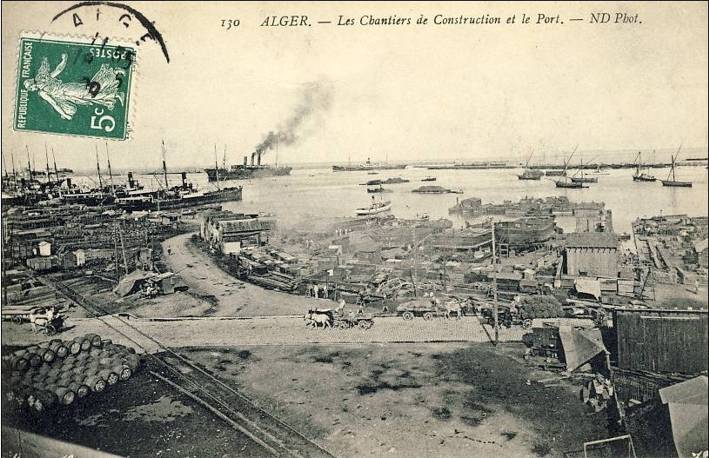 Le port, les chantiers de construction