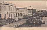 Douane, côté mer - à droite le palais consulaire, la mosquée de la Marine