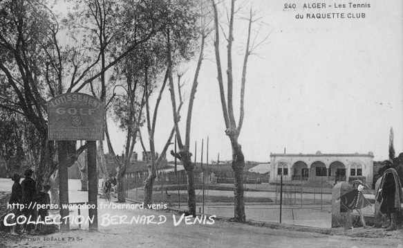 Les tennis du RAQUETTE Club ( pas du racket club...)