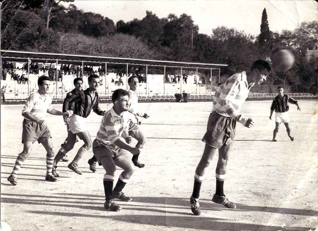 R UA (Racing Universitaire Algérois) / ASB (Association Sportive de Boufarik) : 2 à 0